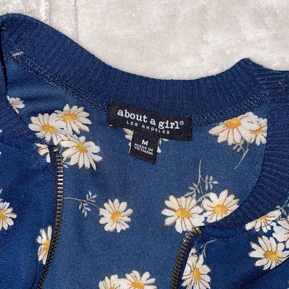 About a Girl semi sheer bomber jacket - Picture 5 of 5